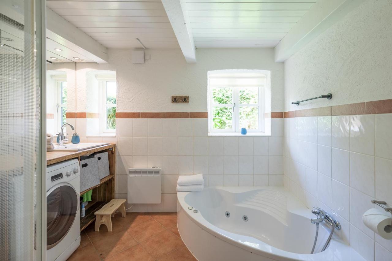 Reetperle Villa Risum-Lindholm Exteriör bild
