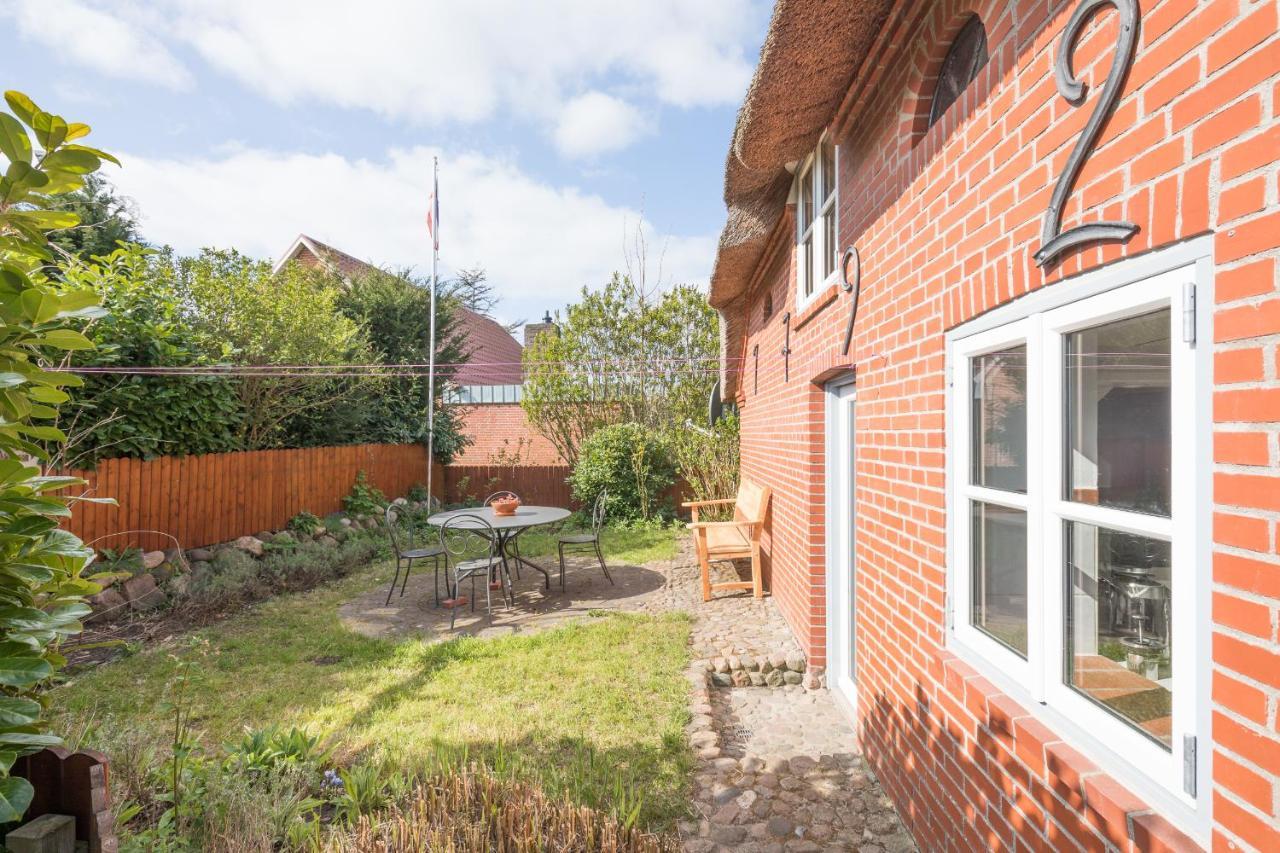 Reetperle Villa Risum-Lindholm Exteriör bild